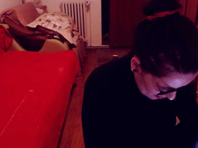 bellaro's BongaCams show and profile