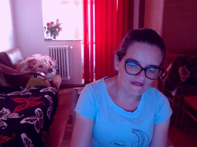 bellaro webcam bongacams model stream image