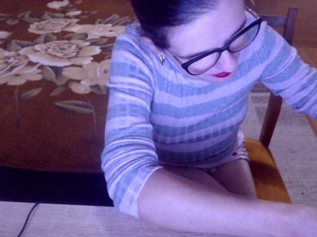 bellaro's BongaCams show and profile