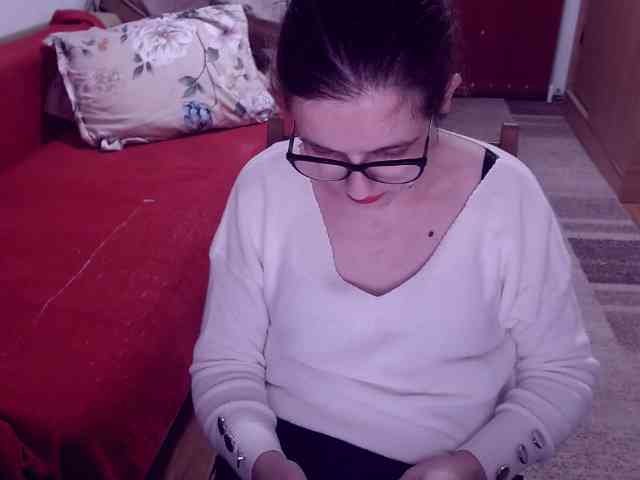 bellaro Live Webcam on BongaCams