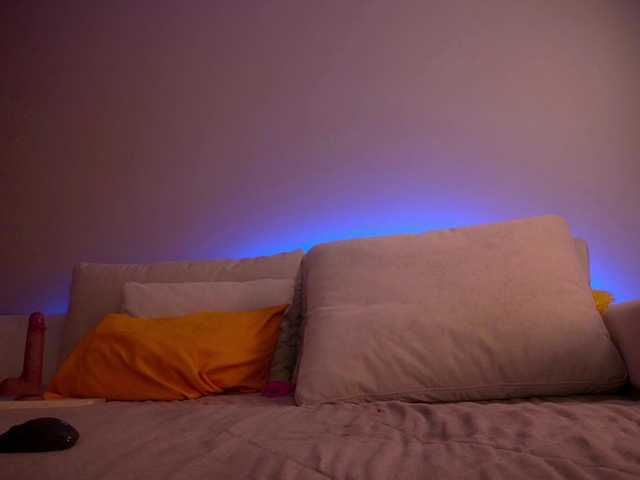 Infinitesprin's BongaCams show and profile