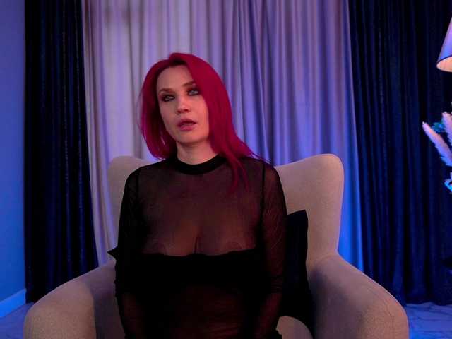 Infinitesprin's BongaCams show and profile