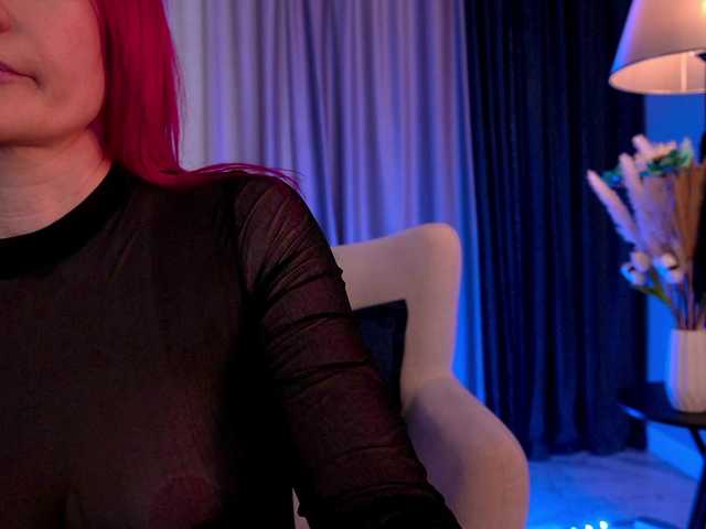 Infinitesprin's BongaCams show and profile