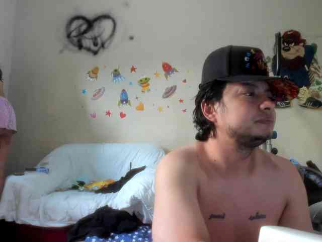 APACIONADOS Live Webcam on BongaCams