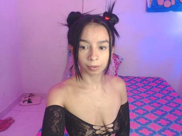 JHOANITAHOT's BongaCams show and profile