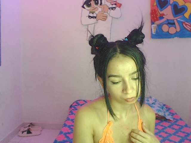 JHOANITAHOT's BongaCams show and profile