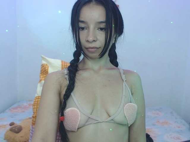 JHOANITAHOT's BongaCams show and profile