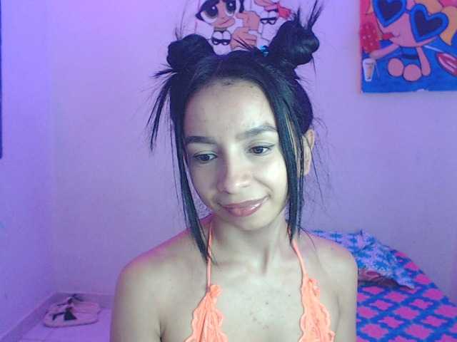 JHOANITAHOT's BongaCams show and profile
