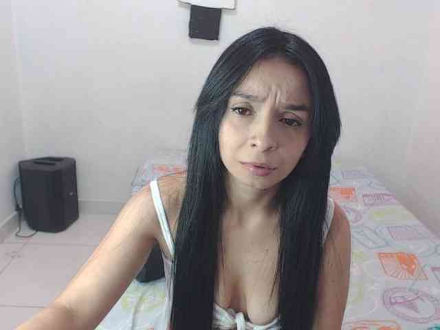 JHOANITAHOT