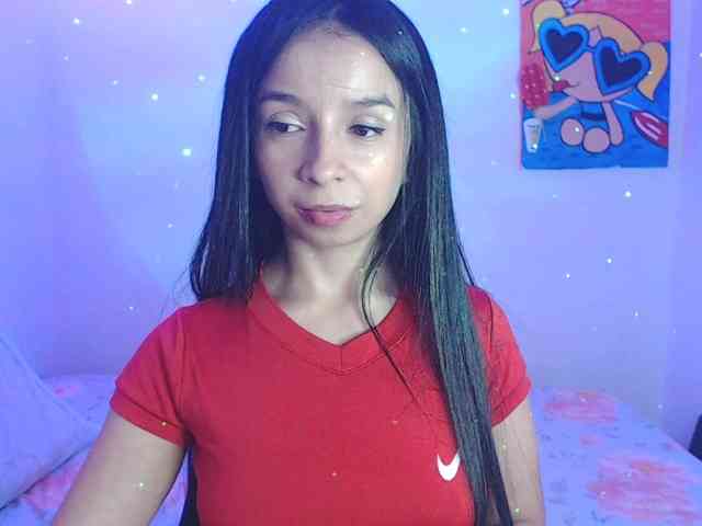 charlotehere webcam