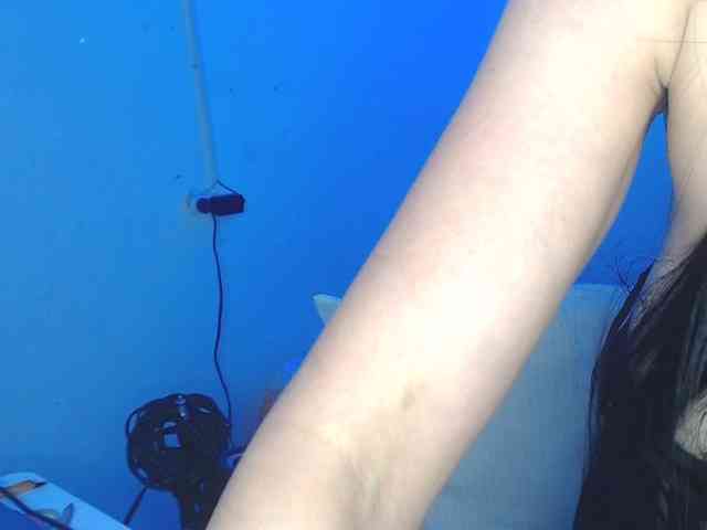charlotehere webcam