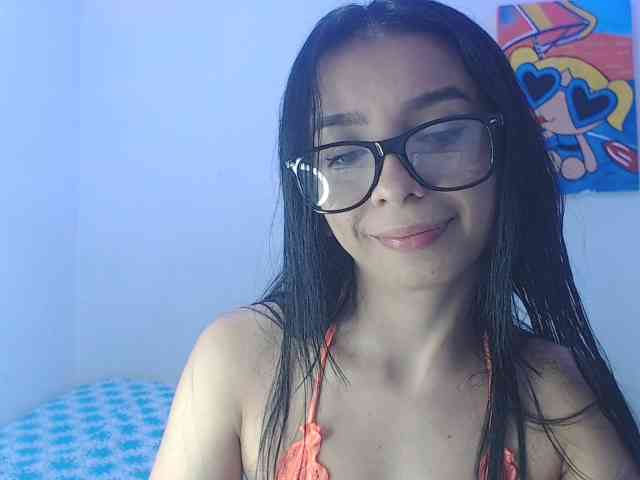 charlotehere webcam