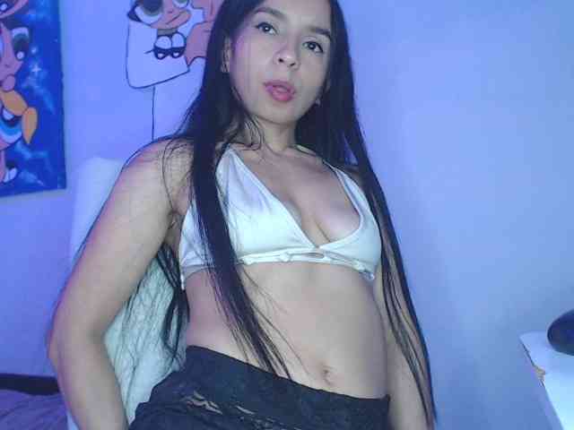 charlotehere webcam