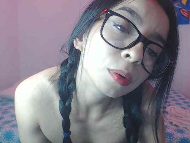 charlotehere webcam