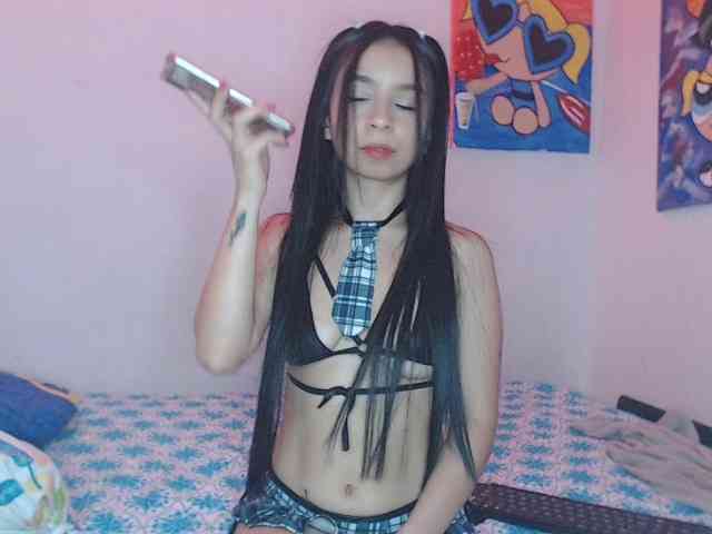 charlotehere webcam