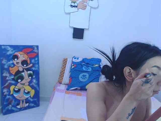 charlotehere webcam