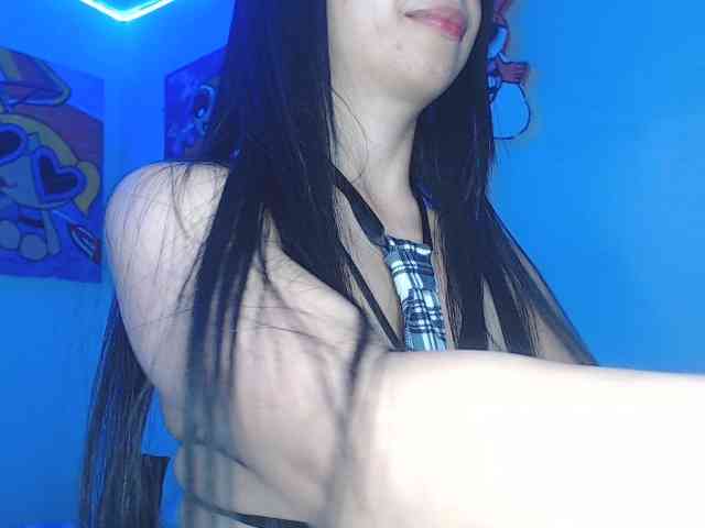 charlotehere webcam