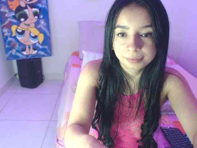 charlotehere webcam