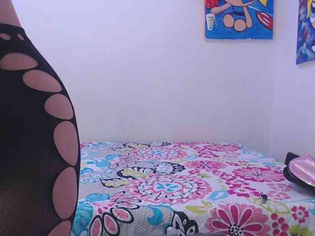charlotehere webcam