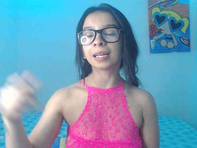 charlotehere webcam