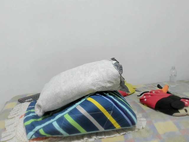 jennifersmit1's BongaCams show and profile