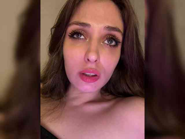 MuuuRkaaa webcam