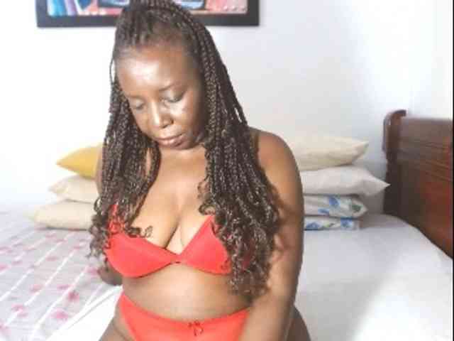 Lucypalmax webcam