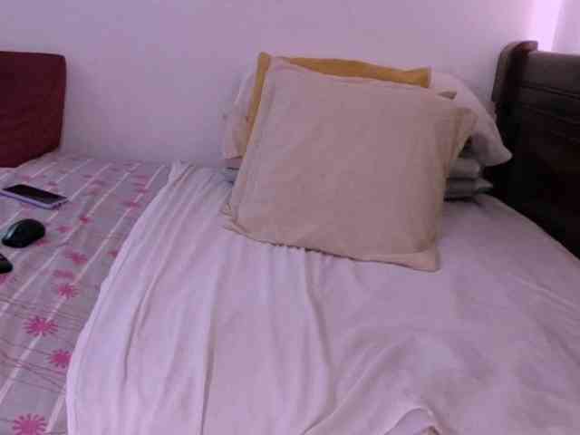 Lucypalmax webcam