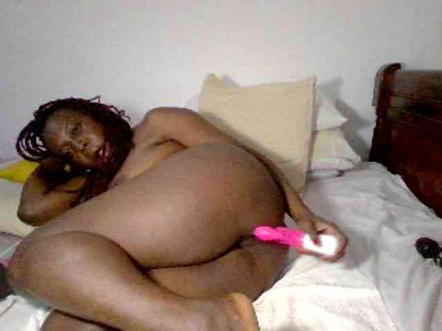 Lucypalmax webcam