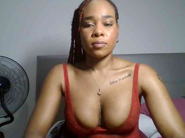 Zeynep_cass webcam