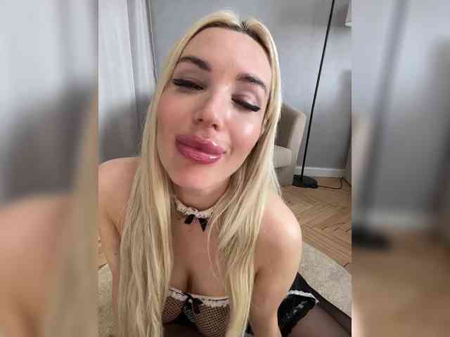 malibushka_ webcam