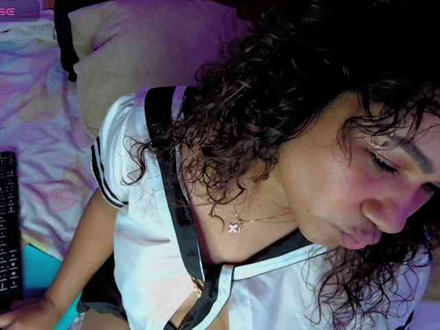 zoedirty Live Webcam on {site_name}