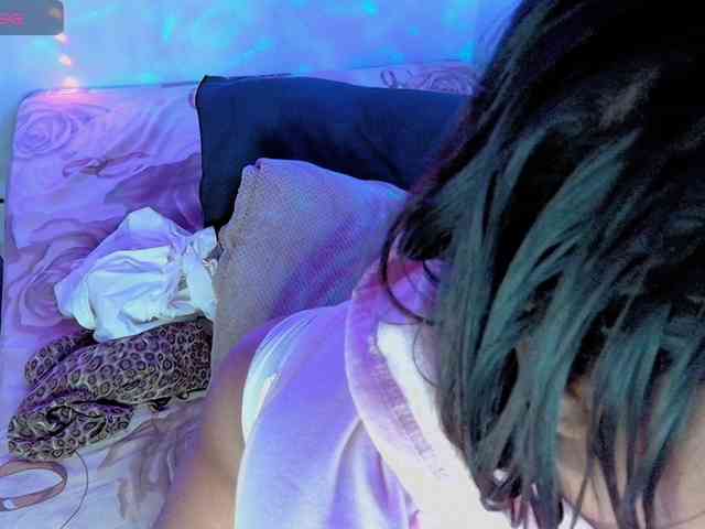kiarybell__ webcam