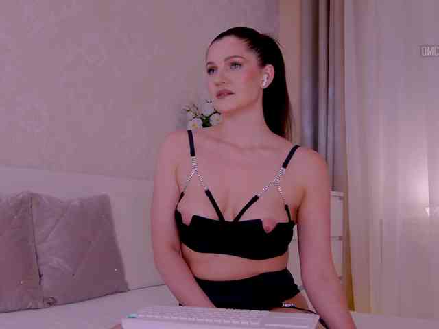 SeductiveAlya webcam