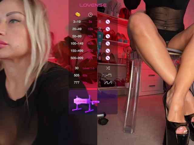 Erika_Kirman webcam