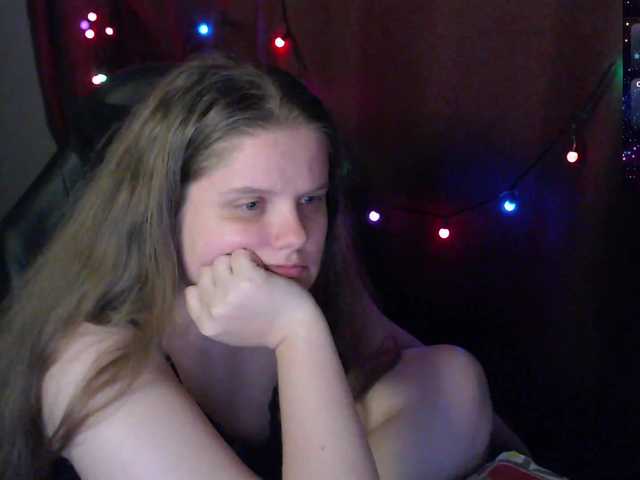 alicepussy's BongaCams show and profile