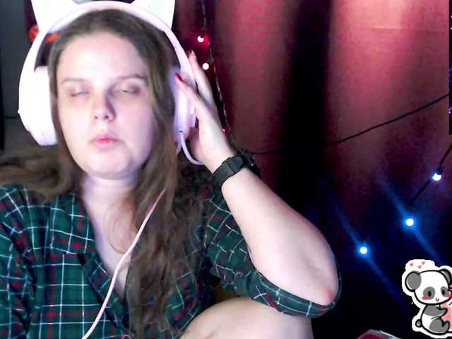 alicepussy's BongaCams show and profile