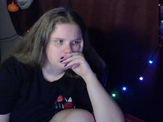 alicepussy live cam profile