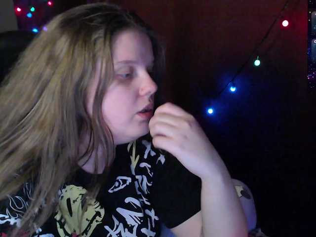 alicepussy's BongaCams show and profile