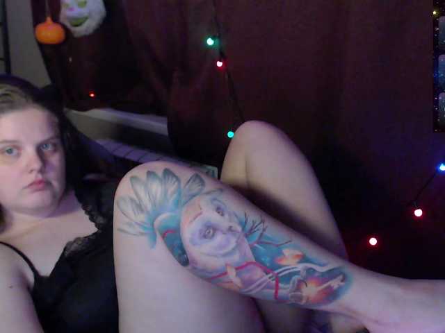 alicepussy live cam profile