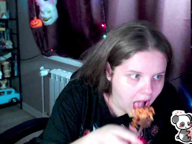 sweet_____cute webcam