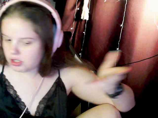 sweet_____cute webcam