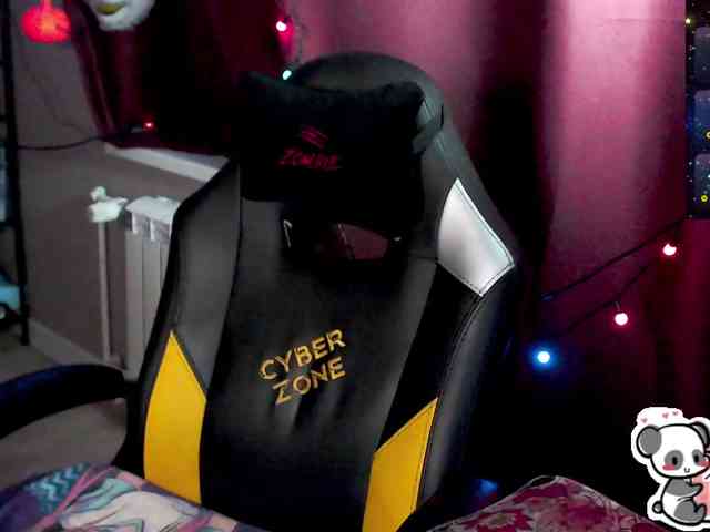 sweet_____cute webcam