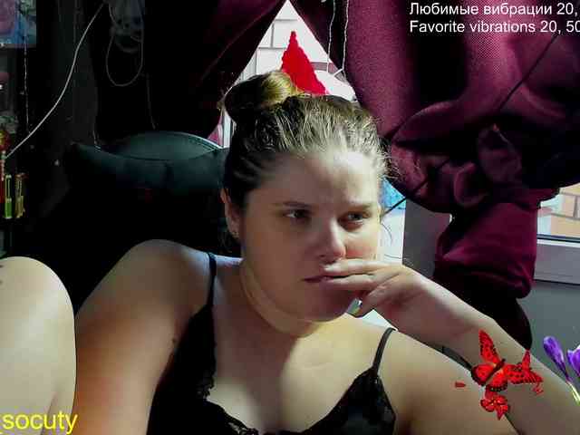 alicepussy Live Webcam on BongaCams