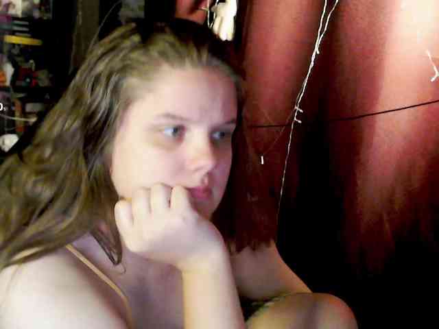 sweet_____cute webcam