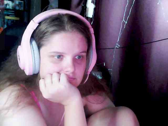 sweet_____cute webcam