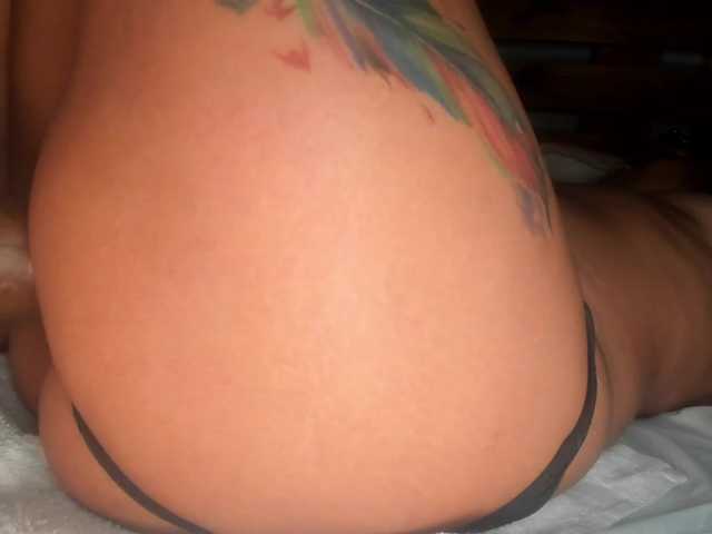 ivana29's BongaCams show and profile