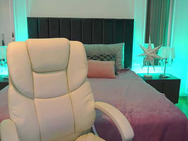 AnzhyTeqila's BongaCams show and profile