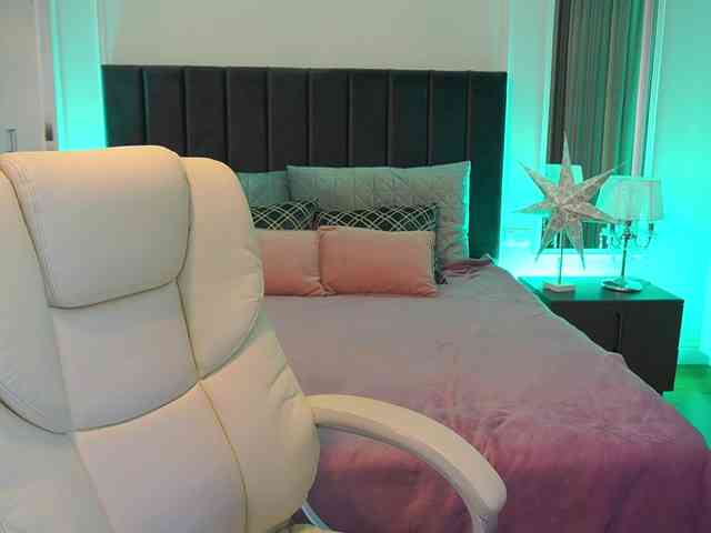 AnzhyTeqila Live Webcam on BongaCams