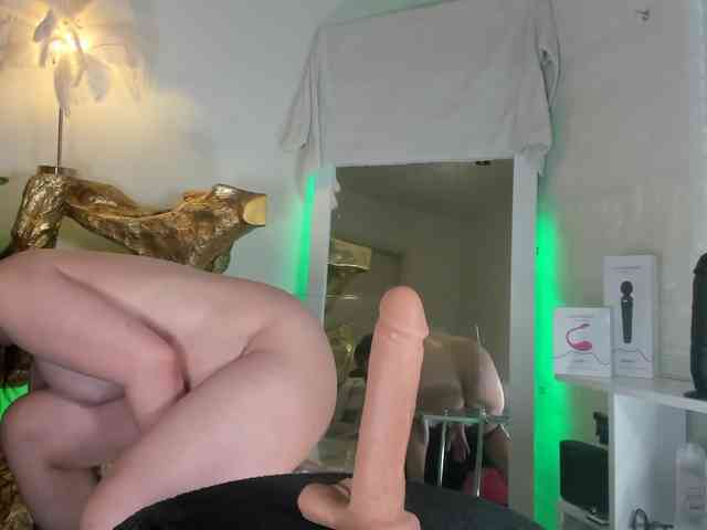 roleplay video chat Classy4uuuu